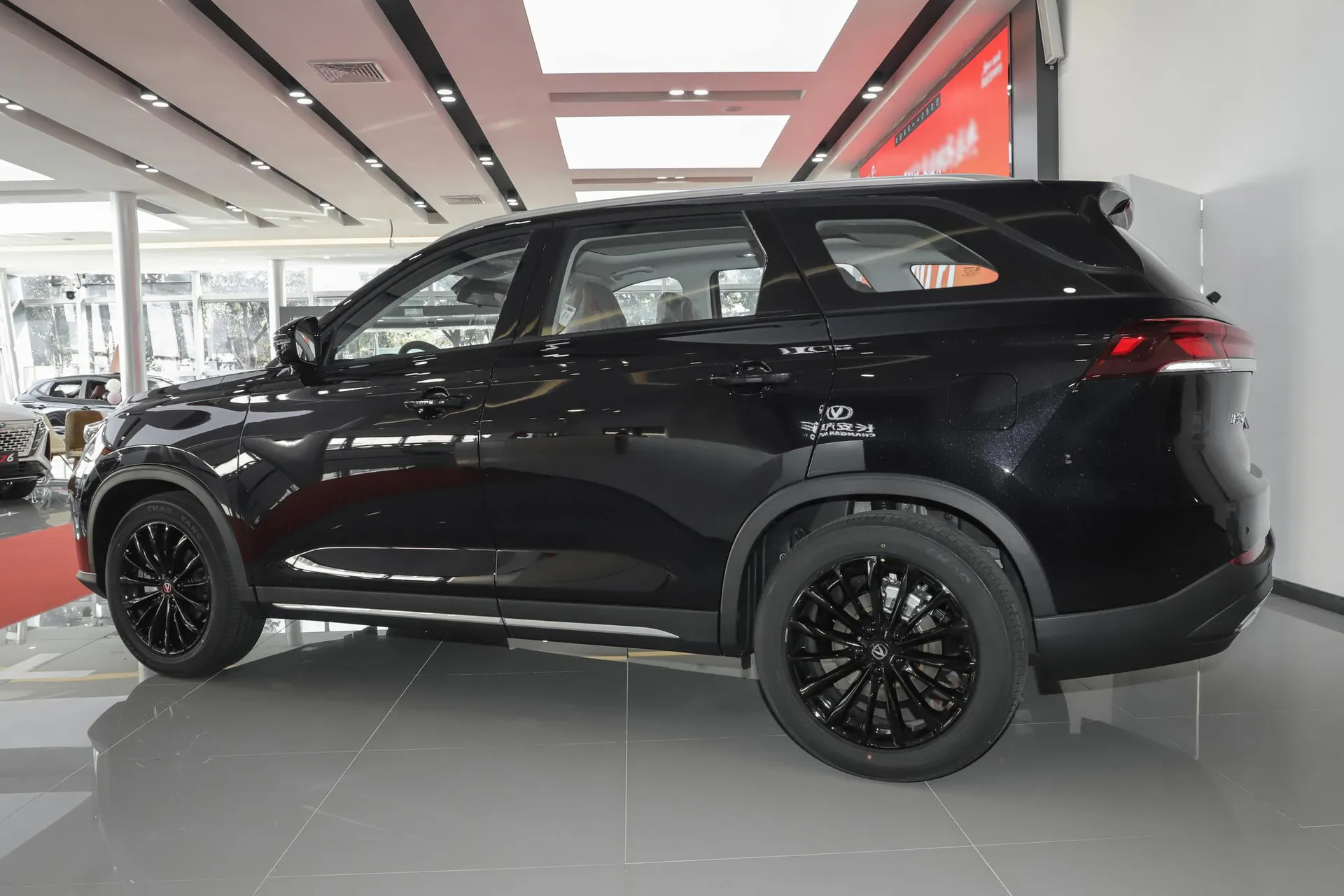  CS75 PRO 1.5T DCT Prestige 7-Seater