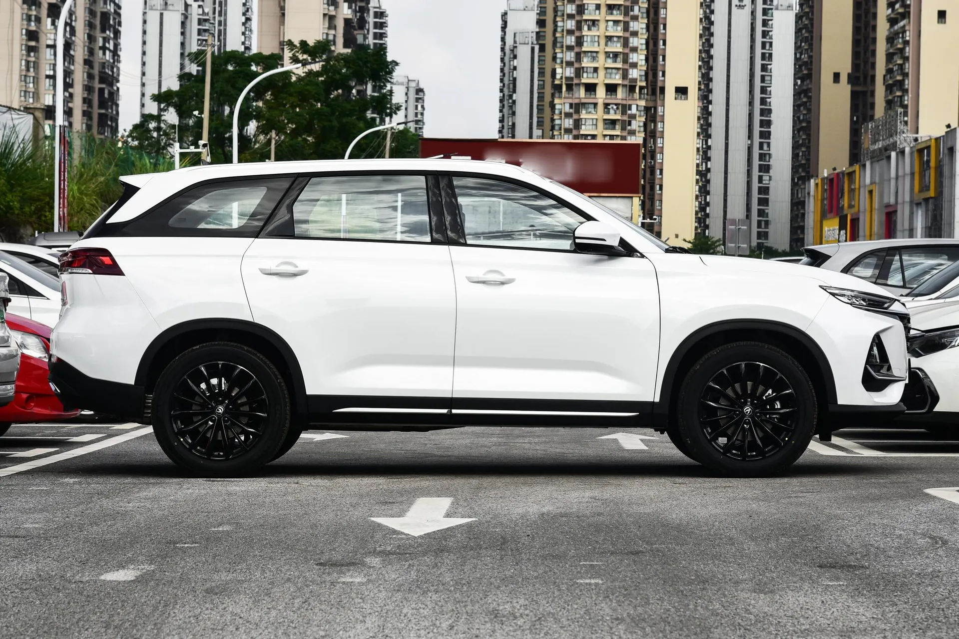  CS75 PRO 1.5T DCT Prestige 7-Seater