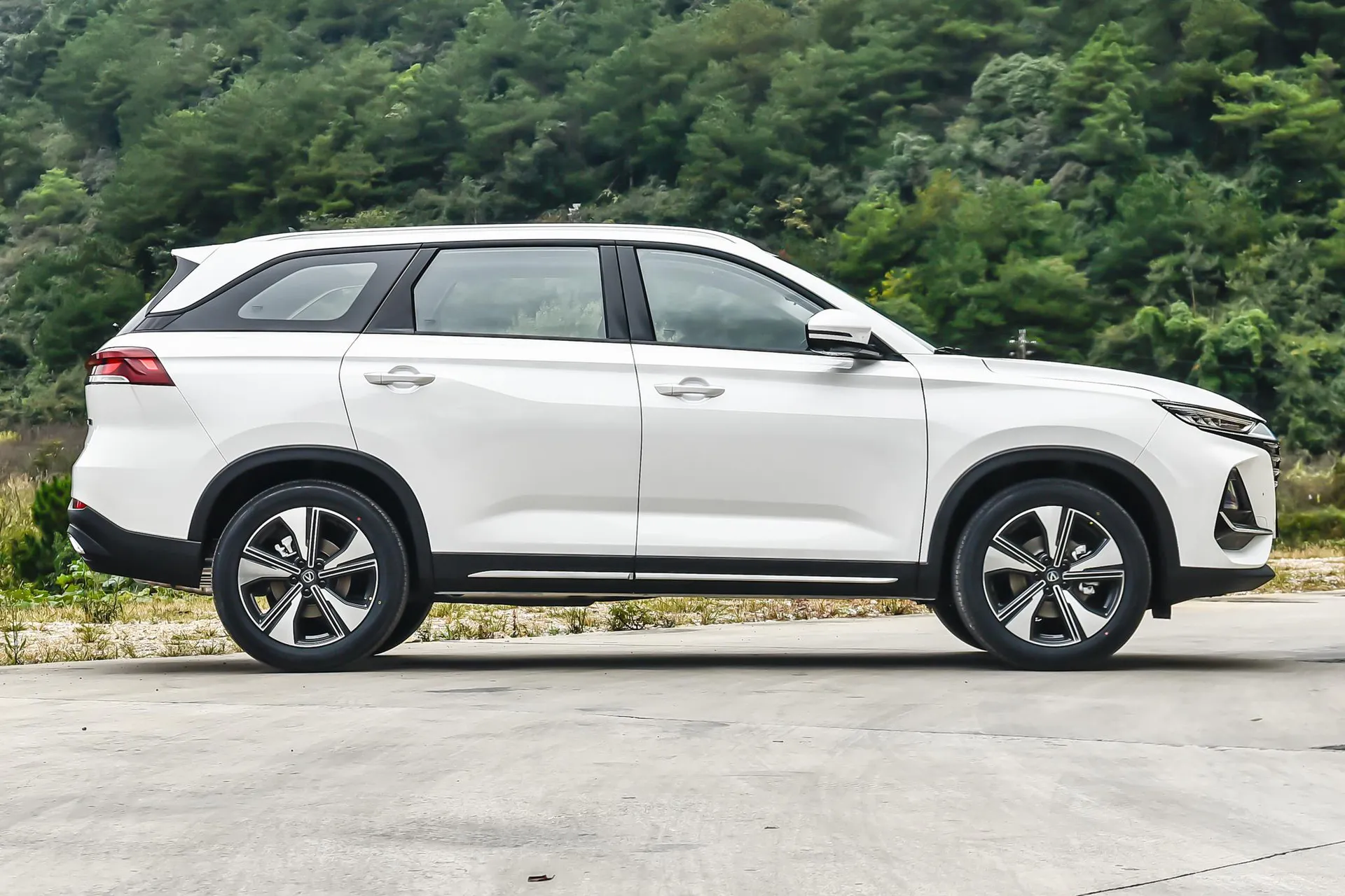  CS75 PRO 1.5T DCT Comfort 5-Seater