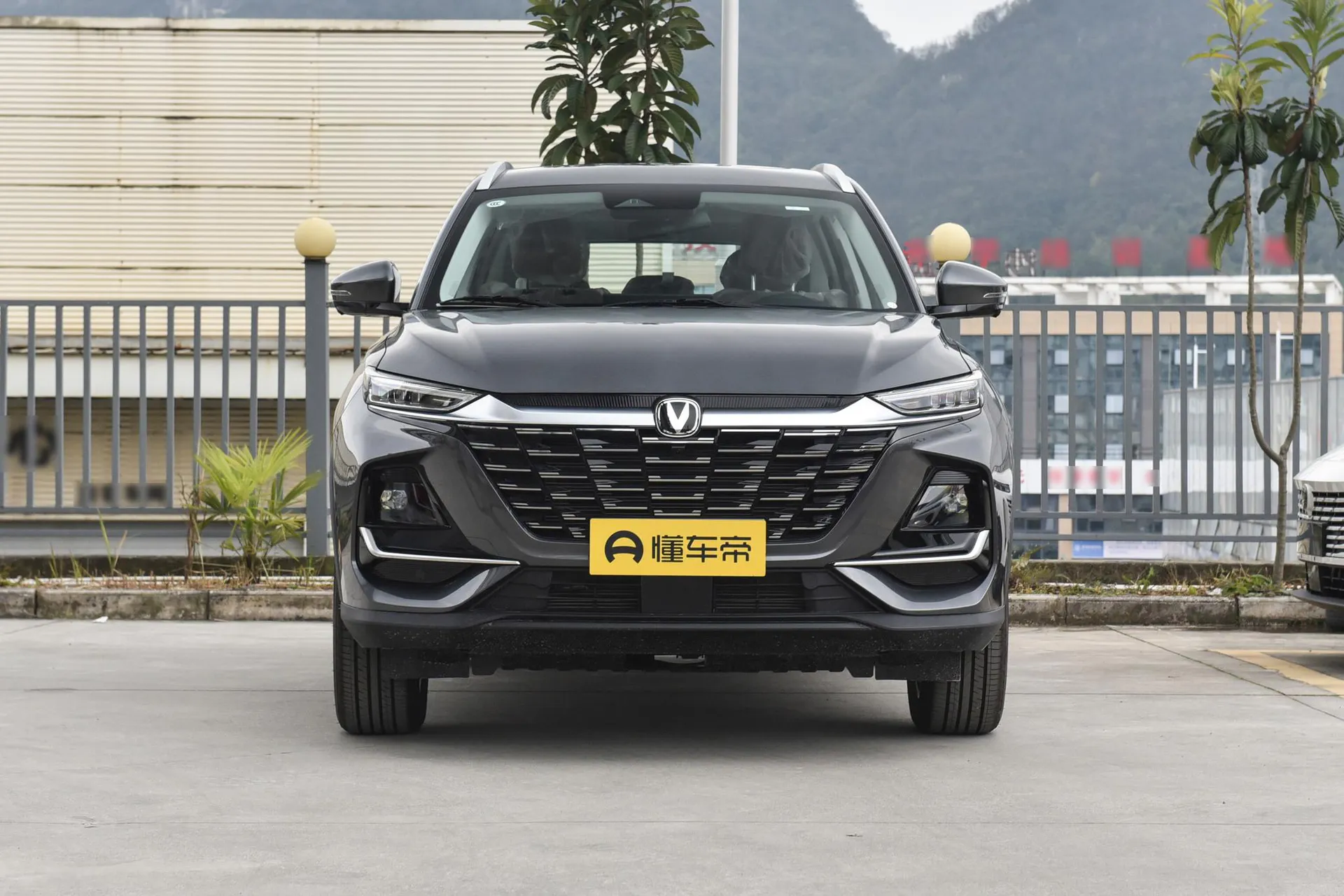  CS75 PRO 1.5T DCT Joy 5-Seater