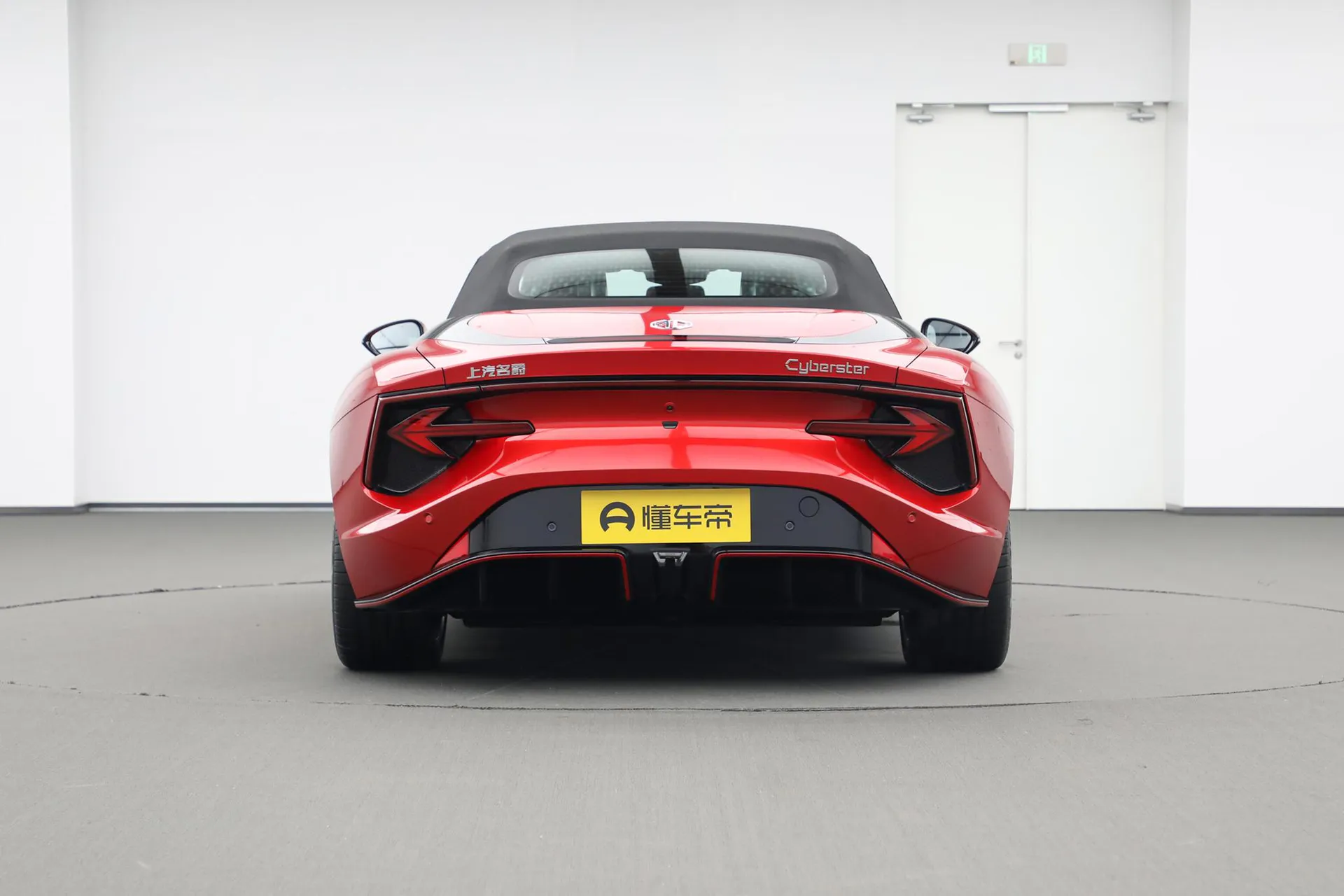  Cyberster 520km Legend AWD