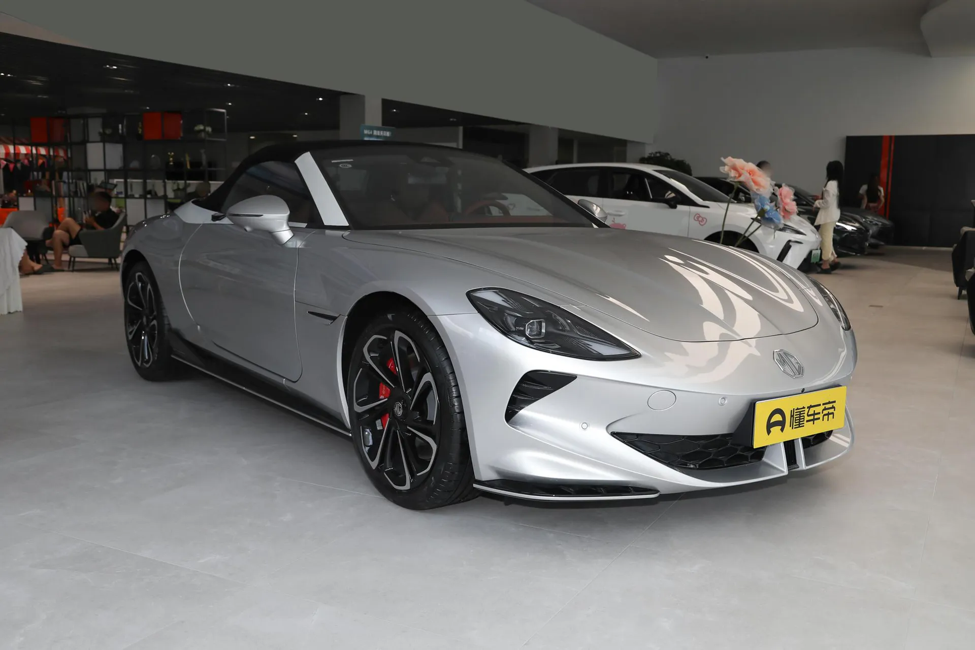  Cyberster 520km Legend AWD