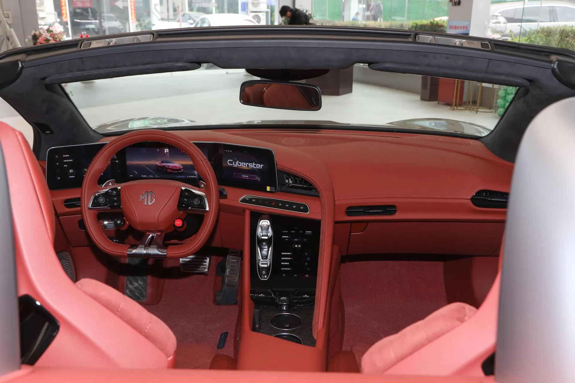  Cyberster 520km Legend AWD Red Canopy