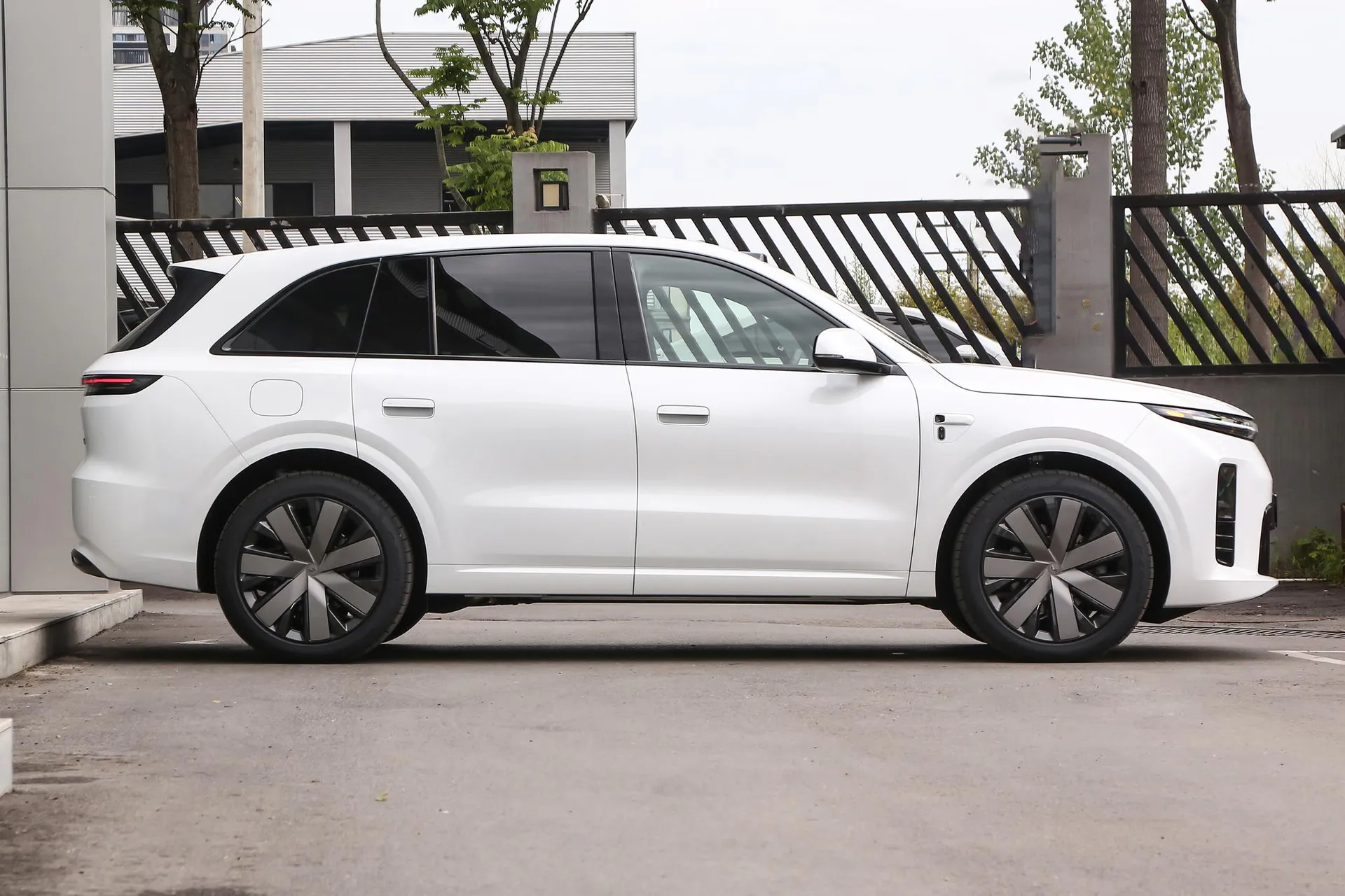  L6 Ultra