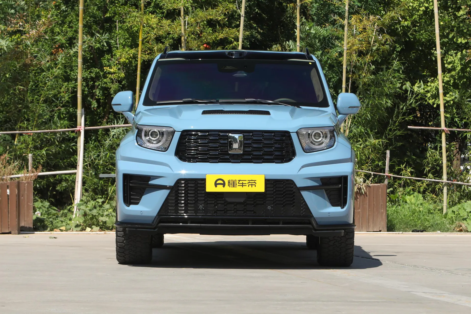  700 Hi4-T Ultimate