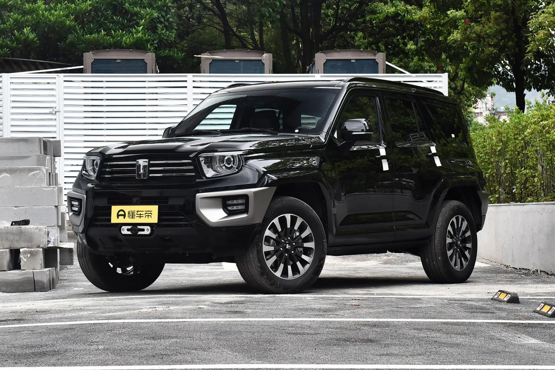  700 Hi4-T Extreme