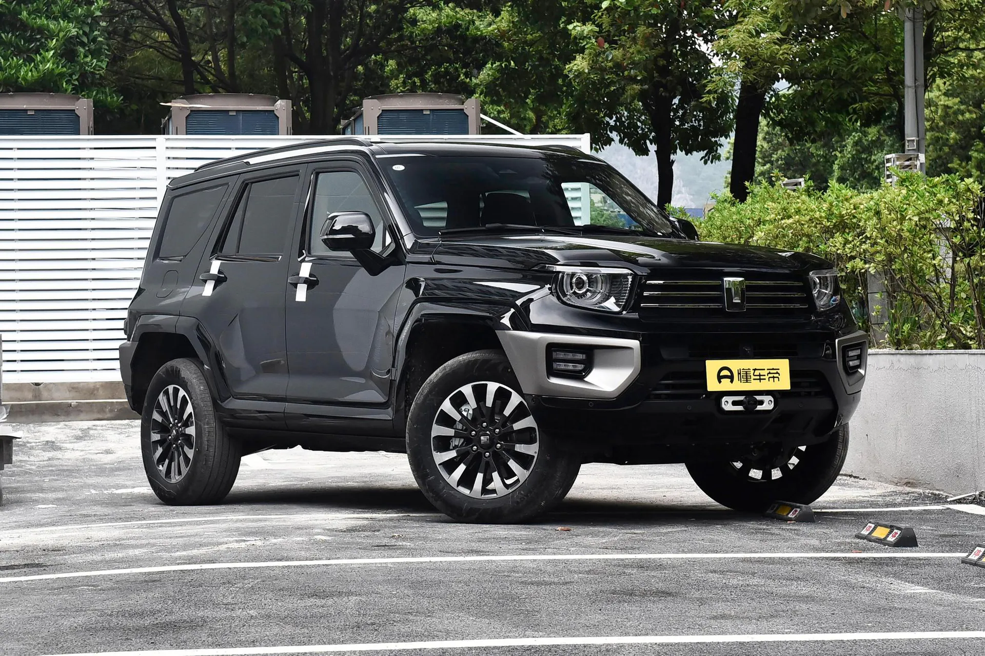  700 Hi4-T Extreme