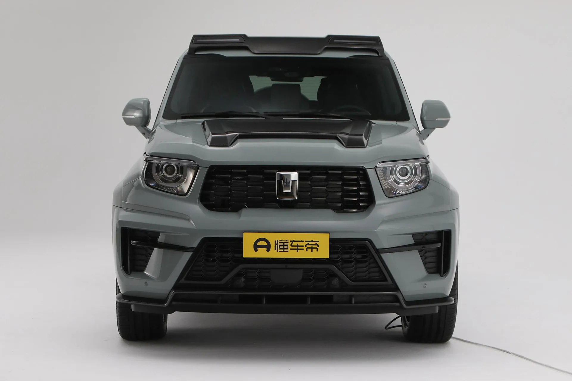  700 Hi4-T Launch Limited