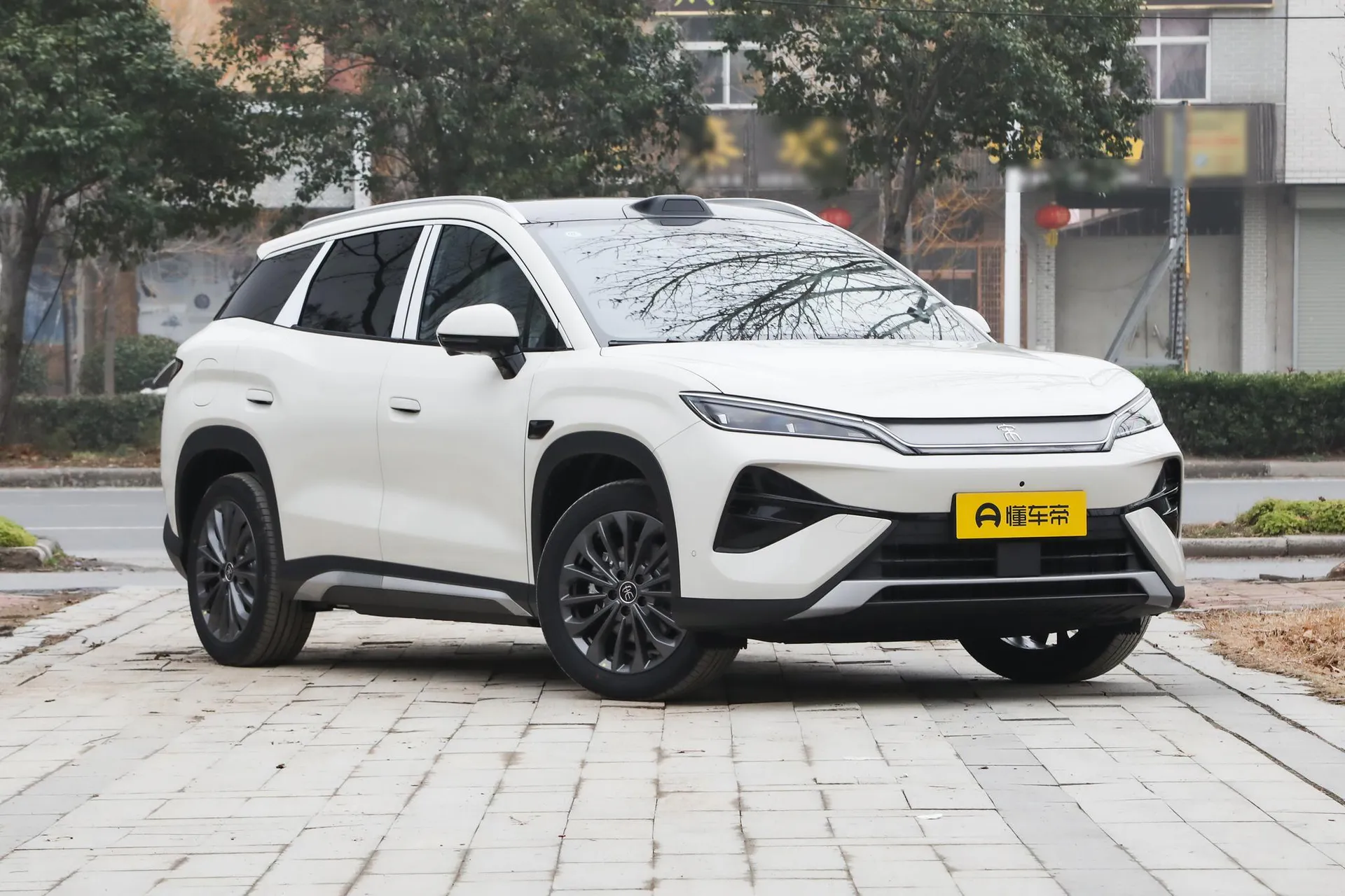  Song Ultra EV 710 KM Surpass