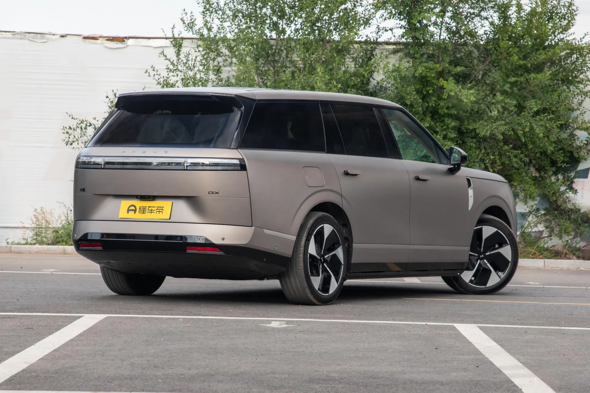  GX BEV 665 Ultra SE