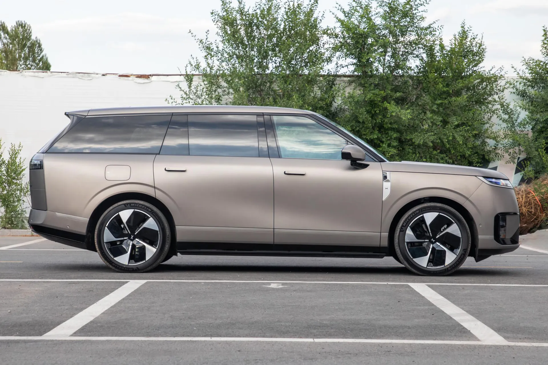 GX BEV 665 Ultra SE