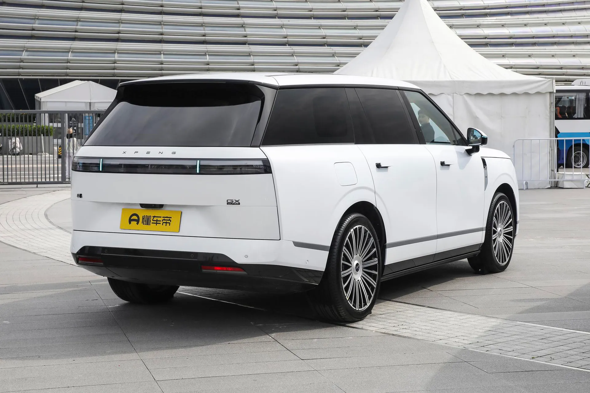  GX BEV 750 AWD Ultra Flagship