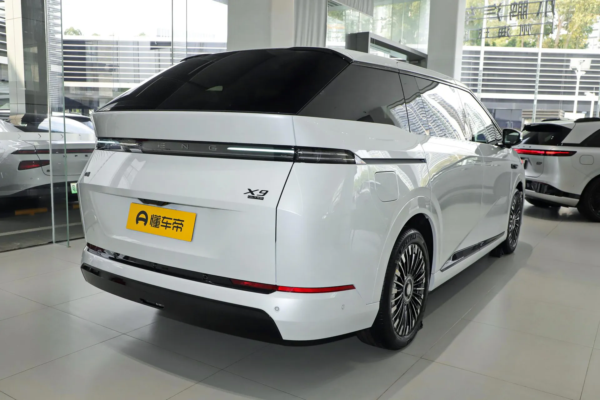  X9 BEV 710 AWD Ultra