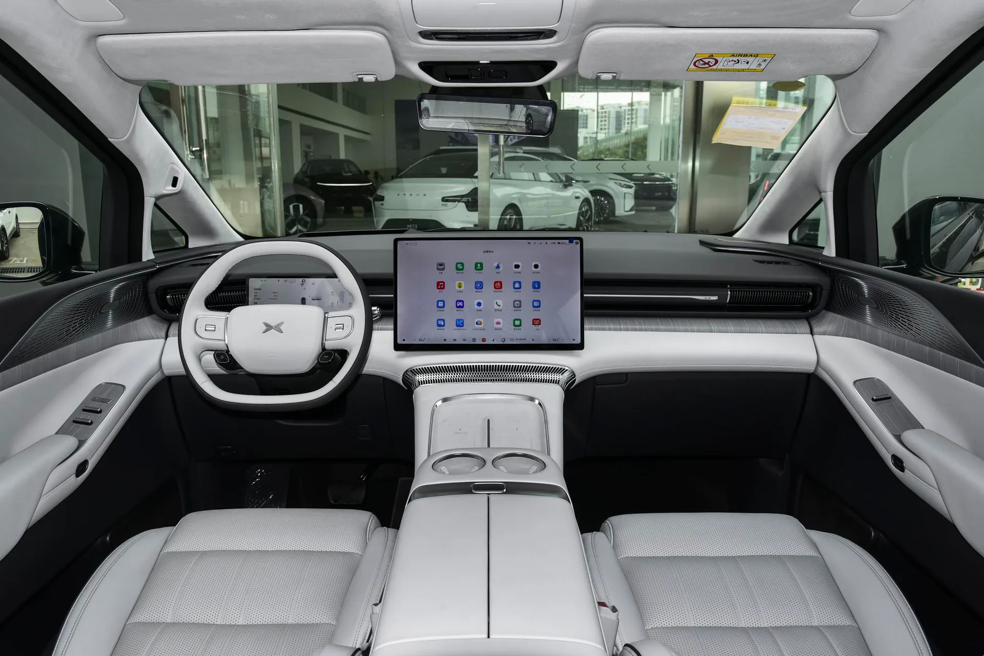  X9 BEV 710 AWD Ultra