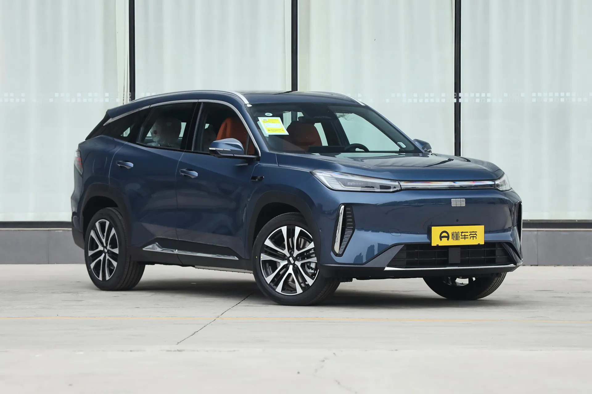  M7 225km Explorer+