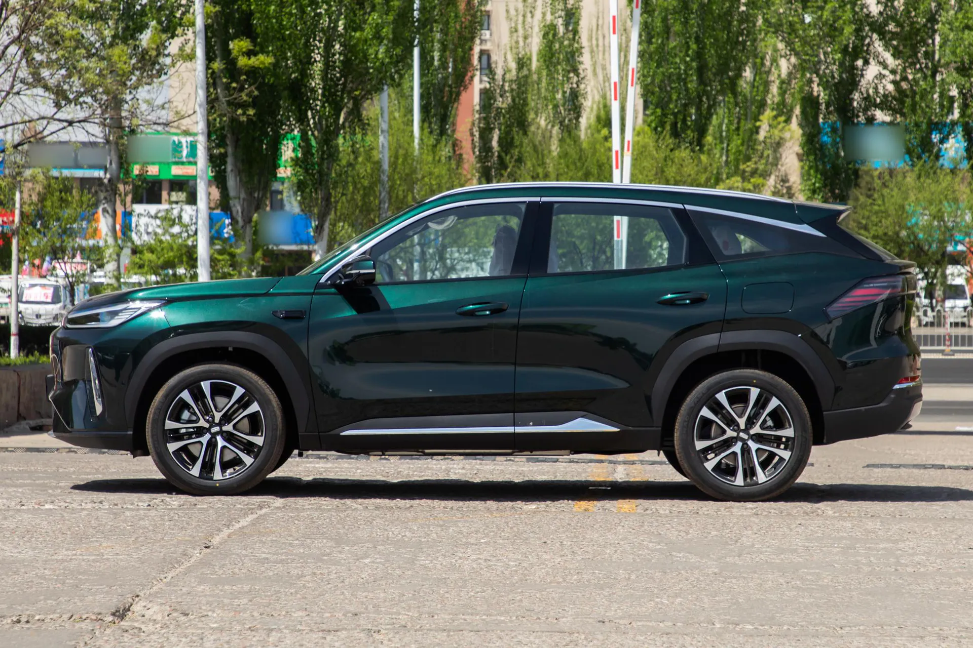  M7 225km Explorer+