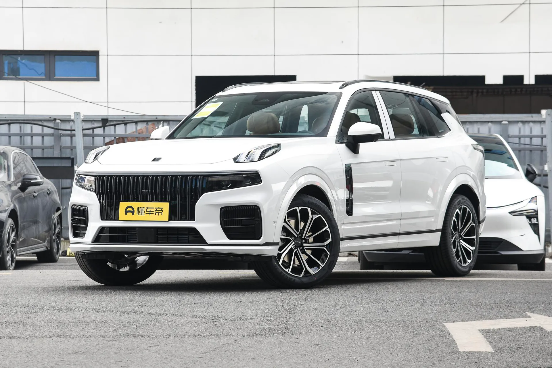  09 2.0T AWD Explorer Max