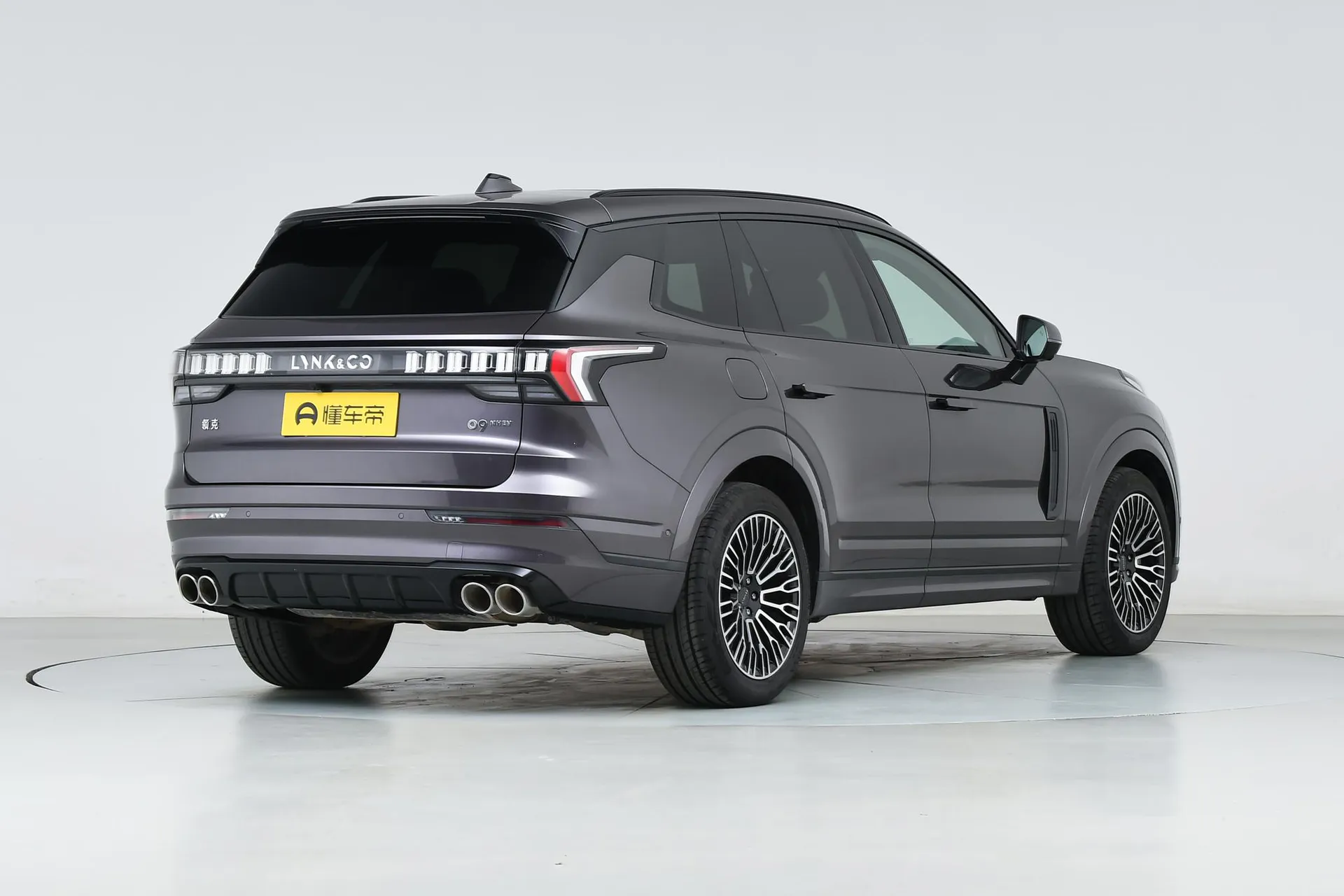  09 2.0T AWD Explorer Ultra