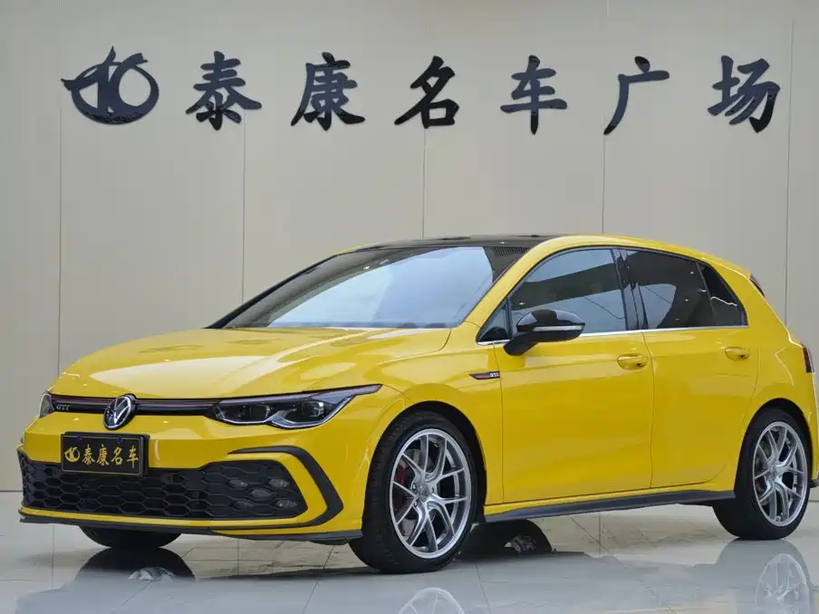 Volkswagen Golf GTI 380TSI DSG GTI